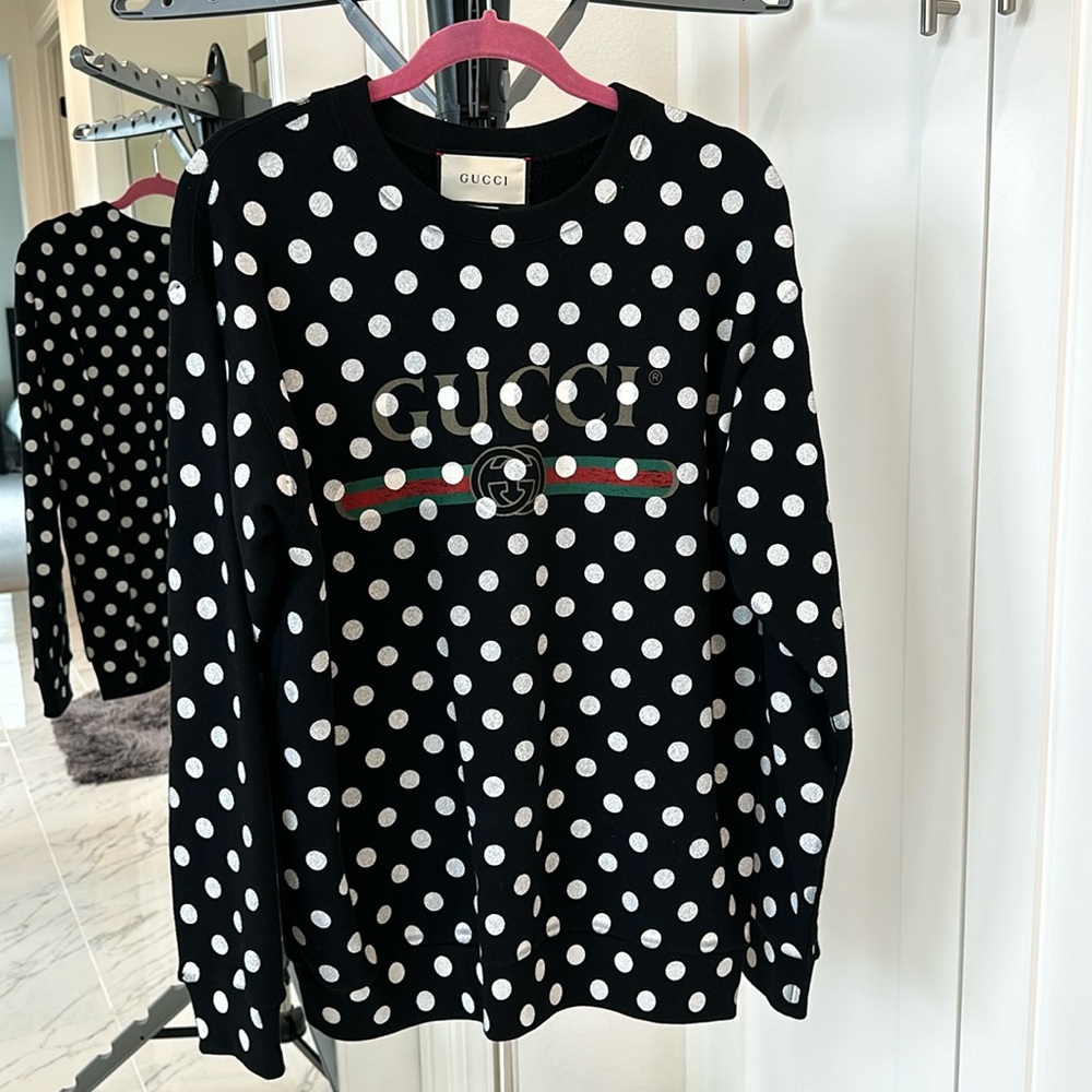 EUC 2020 Gucci sweatshirt